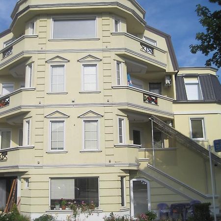 אוהריד Villa Renessans מראה חיצוני תמונה