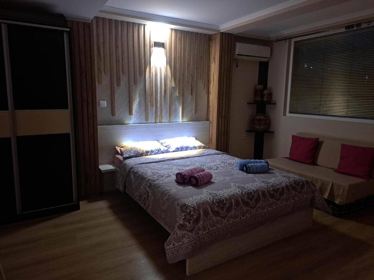 אוהריד Villa Renessans מראה חיצוני תמונה
