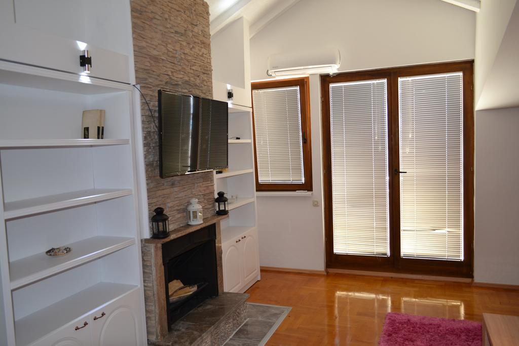 אוהריד Villa Renessans מראה חיצוני תמונה